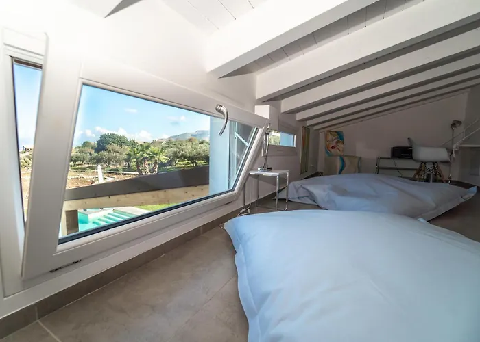 Majestatis * Scopello (Sicily)